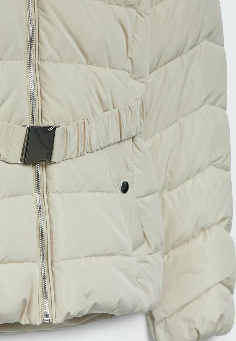 Stradivarius MIT ABNEHMBARER KAPUZE - Winterjacke - Beige 6 Stradivarius MIT ABNEHMBARER KAPUZE - Winterjacke - Beige – Bild 6