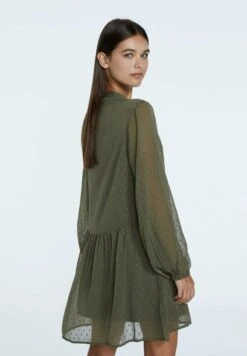 Stradivarius MIT MAOKRAGEN - Blusenkleid - Green -Stradivarius Deutschland Verkaufs-Shop 8cf05e28c4794ef3bd33dc9e12e6b3c8