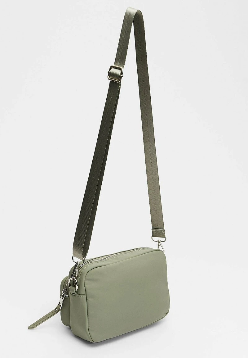 Stradivarius REPORTER WITH POCKETS - Umhängetasche - Khaki 4 Stradivarius REPORTER WITH POCKETS - Umhängetasche - Khaki – Bild 4