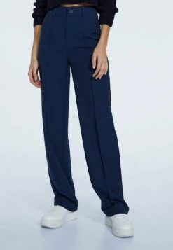 Stradivarius MIT MITTELNAHT - Stoffhose - Dark Blue