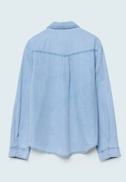 Stradivarius STRAIGHT - Hemdbluse - Light Blue Denim -Stradivarius Deutschland Verkaufs-Shop 90a3cf9ec43340ae903115a4f0eceda5