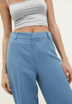 Stradivarius SMART - Stoffhose - Blue 9 Stradivarius SMART - Stoffhose - Blue -Stradivarius Deutschland Verkaufs-Shop 90b2a0dacb77419dbc9a8749a730a85a