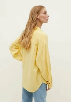 Stradivarius DAILY - Hemdbluse - Yellow 8 Stradivarius DAILY - Hemdbluse - Yellow -Stradivarius Deutschland Verkaufs-Shop 93a2f03588ba4f1db50809ba0f59345c