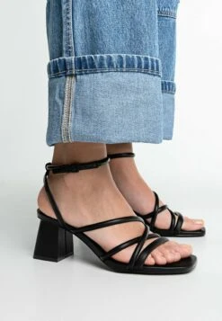 Stradivarius Riemensandalette - Black