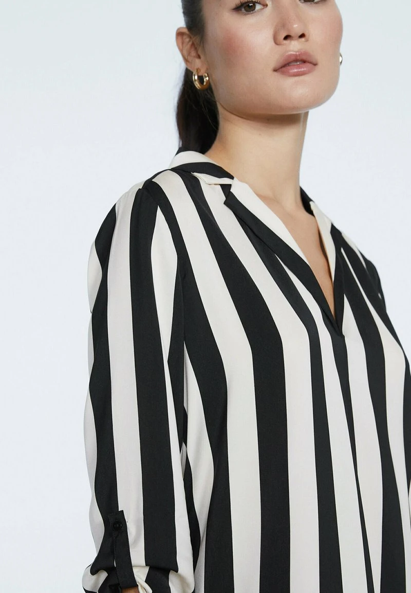 Stradivarius MIT REVERSKRAGEN - Bluse - Beige 4 Stradivarius MIT REVERSKRAGEN - Bluse - Beige – Bild 4