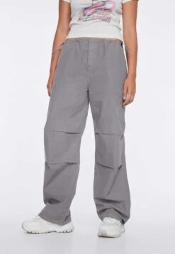 Stradivarius PARACHUTE POPELIN - Jogginghose - Light Grey