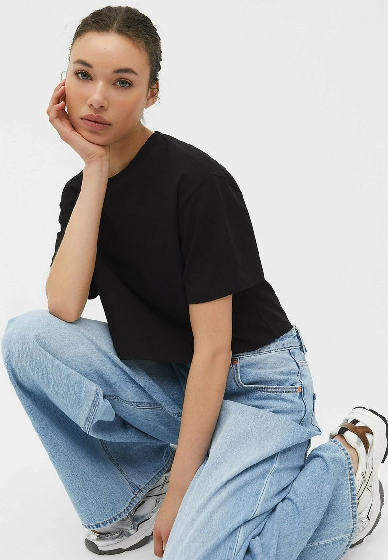 Stradivarius CROPPED - T-Shirt Basic - Black 4 Stradivarius CROPPED - T-Shirt Basic - Black – Bild 4