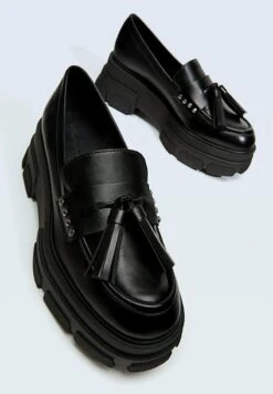 Stradivarius MIT VERZIERUNG - Slipper - Black 8 Stradivarius MIT VERZIERUNG - Slipper - Black -Stradivarius Deutschland Verkaufs-Shop a0a09a1a3c8144c4b68240c49ae07295