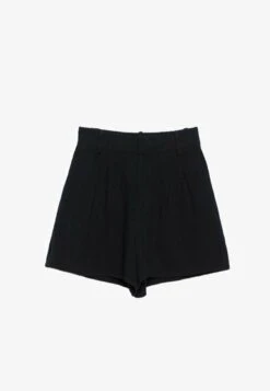 Stradivarius Shorts - Black 10 Stradivarius Shorts - Black -Stradivarius Deutschland Verkaufs-Shop a1718b43e51040e3b33f2a628979250f