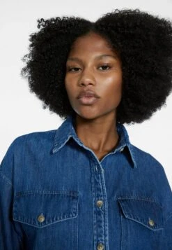 Stradivarius Jeansjacke - Dark Blue Denim -Stradivarius Deutschland Verkaufs-Shop a3ed51cf65624569b77d79b41c507d07