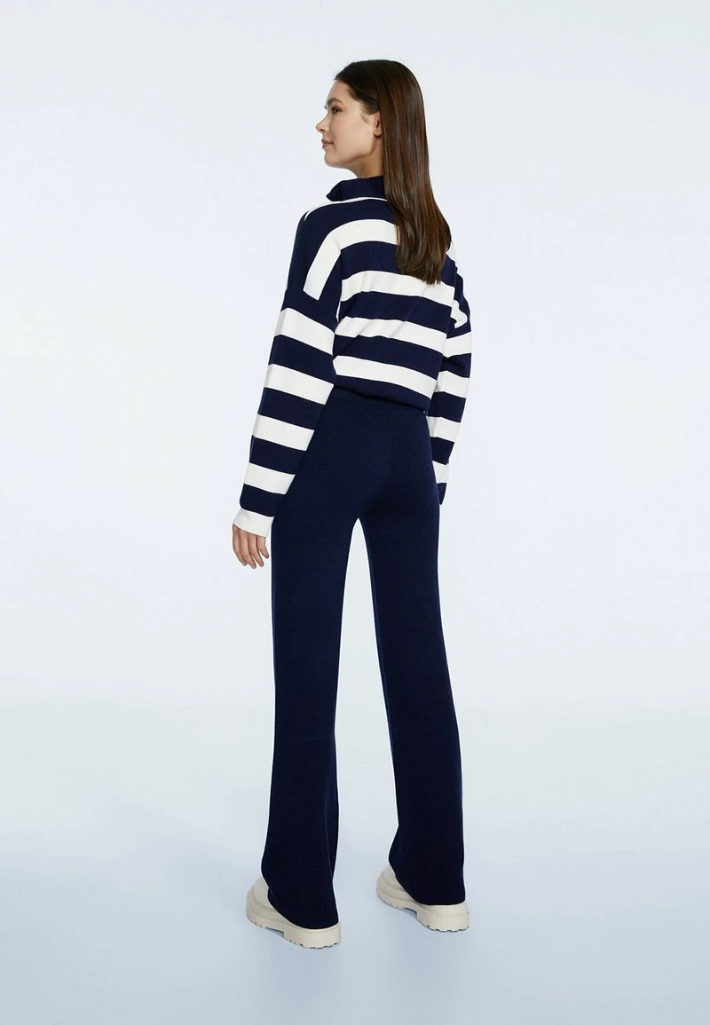 Stradivarius 05166825 - Stoffhose - Dark Blue 3 Stradivarius 05166825 - Stoffhose - Dark Blue – Bild 3