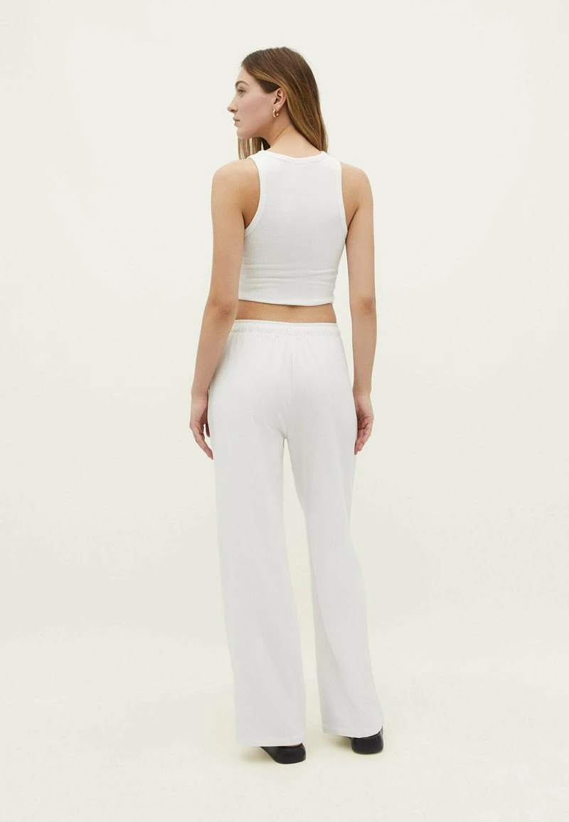 Stradivarius LONG FLOWING RUSTIC - Stoffhose - Off White 3 Stradivarius LONG FLOWING RUSTIC - Stoffhose - Off White – Bild 3