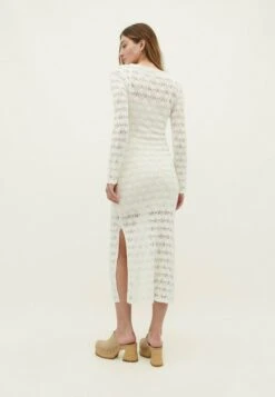 Stradivarius LONG OPEN - Strickkleid - Off White 8 Stradivarius LONG OPEN - Strickkleid - Off White -Stradivarius Deutschland Verkaufs-Shop a6319fa8502b49dca81d590df7a66ef7