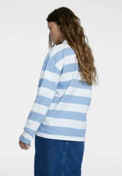 Stradivarius GESTREIFTES - Poloshirt - Light Blue 8 Stradivarius GESTREIFTES - Poloshirt - Light Blue -Stradivarius Deutschland Verkaufs-Shop a8d7df62e62b44358c8114bc819a8267