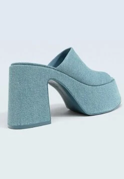 Stradivarius HIGH-HEEL PLATFORM - Pantolette Hoch - Neon Blue 9 Stradivarius HIGH-HEEL PLATFORM - Pantolette Hoch - Neon Blue -Stradivarius Deutschland Verkaufs-Shop adf2ea6b50ca4bbeb5359f8eef710605