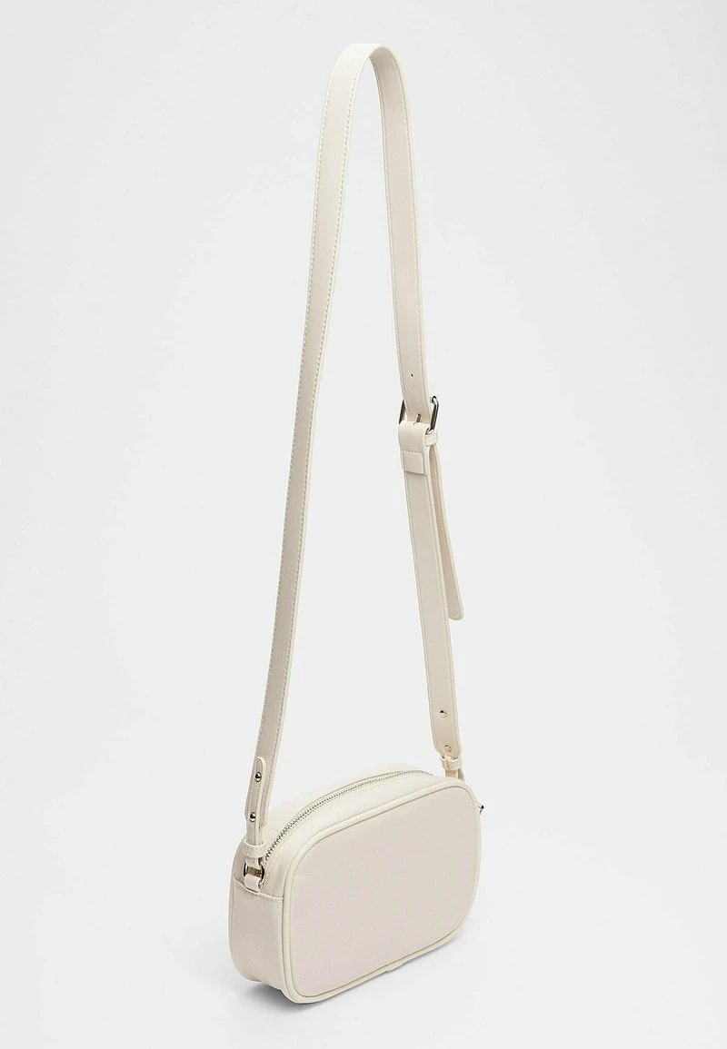 Stradivarius TWILL REPORTER - Umhängetasche - Off White 4 Stradivarius TWILL REPORTER - Umhängetasche - Off White – Bild 4