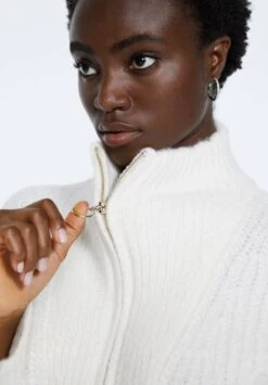 Stradivarius Grober Mit Reißverschluss - Strickpullover - White 9 Stradivarius Grober Mit Reißverschluss - Strickpullover - White -Stradivarius Deutschland Verkaufs-Shop af5fc53e5a9f491f8fac2cf4fd931d20