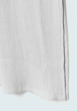 Stradivarius MIT GERIPPTEM STEHKRAGEN 02357521 - Strickkleid - Beige 11 Stradivarius MIT GERIPPTEM STEHKRAGEN 02357521 - Strickkleid - Beige -Stradivarius Deutschland Verkaufs-Shop b27adb87c47143e9a32f9740dbc13209