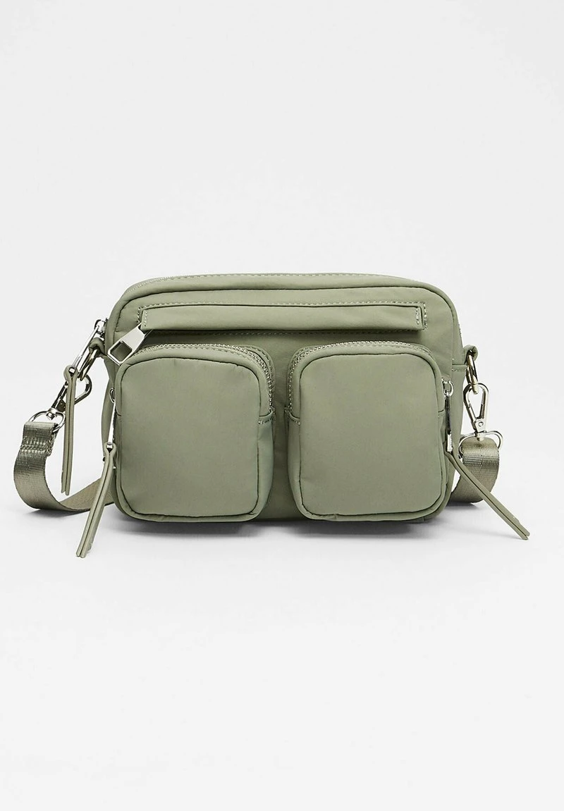 Stradivarius REPORTER WITH POCKETS - Umhängetasche - Khaki 6 Stradivarius REPORTER WITH POCKETS - Umhängetasche - Khaki – Bild 6