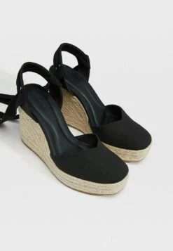 Stradivarius Espadrille - Black -Stradivarius Deutschland Verkaufs-Shop b4678d9a6ed64a07873455d775692d9b