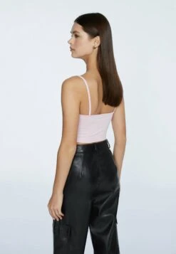 Stradivarius CROPPED - Top - Light Pink 8 Stradivarius CROPPED - Top - Light Pink -Stradivarius Deutschland Verkaufs-Shop b781f0ac39cf417cbb74b30e1b2aad27