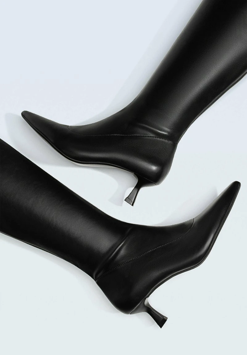 Stradivarius MIT STILETTOABSATZ UND HOHEM SCHAFT - Stiefel - Black 4 Stradivarius MIT STILETTOABSATZ UND HOHEM SCHAFT - Stiefel - Black – Bild 4