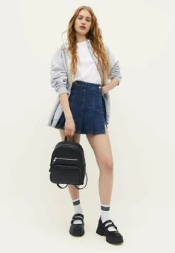 Stradivarius WITH POCKETS - Tagesrucksack - Black