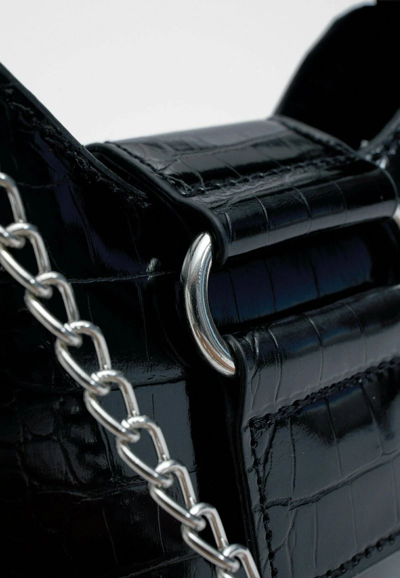 Stradivarius MINI HALF MOON - Umhängetasche - Black 4 Stradivarius MINI HALF MOON - Umhängetasche - Black – Bild 4