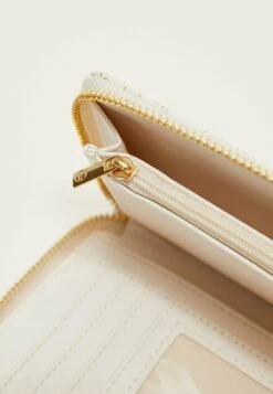 Stradivarius WITH A MYSTICAL PRINT - Geldbörse - Off White 9 Stradivarius WITH A MYSTICAL PRINT - Geldbörse - Off White -Stradivarius Deutschland Verkaufs-Shop bf2d25b18929481086376f29d7d175f8