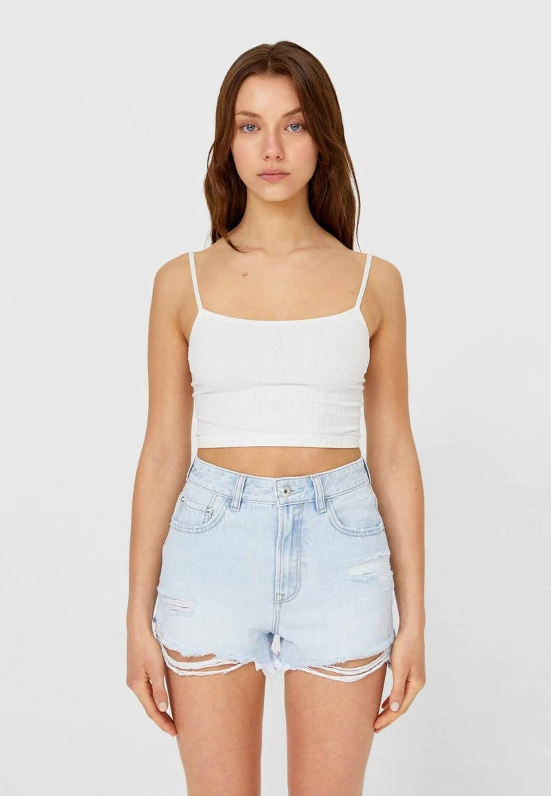 Stradivarius MIT RISSEN - Jeans Shorts - Light Blue 1 Stradivarius MIT RISSEN - Jeans Shorts - Light Blue