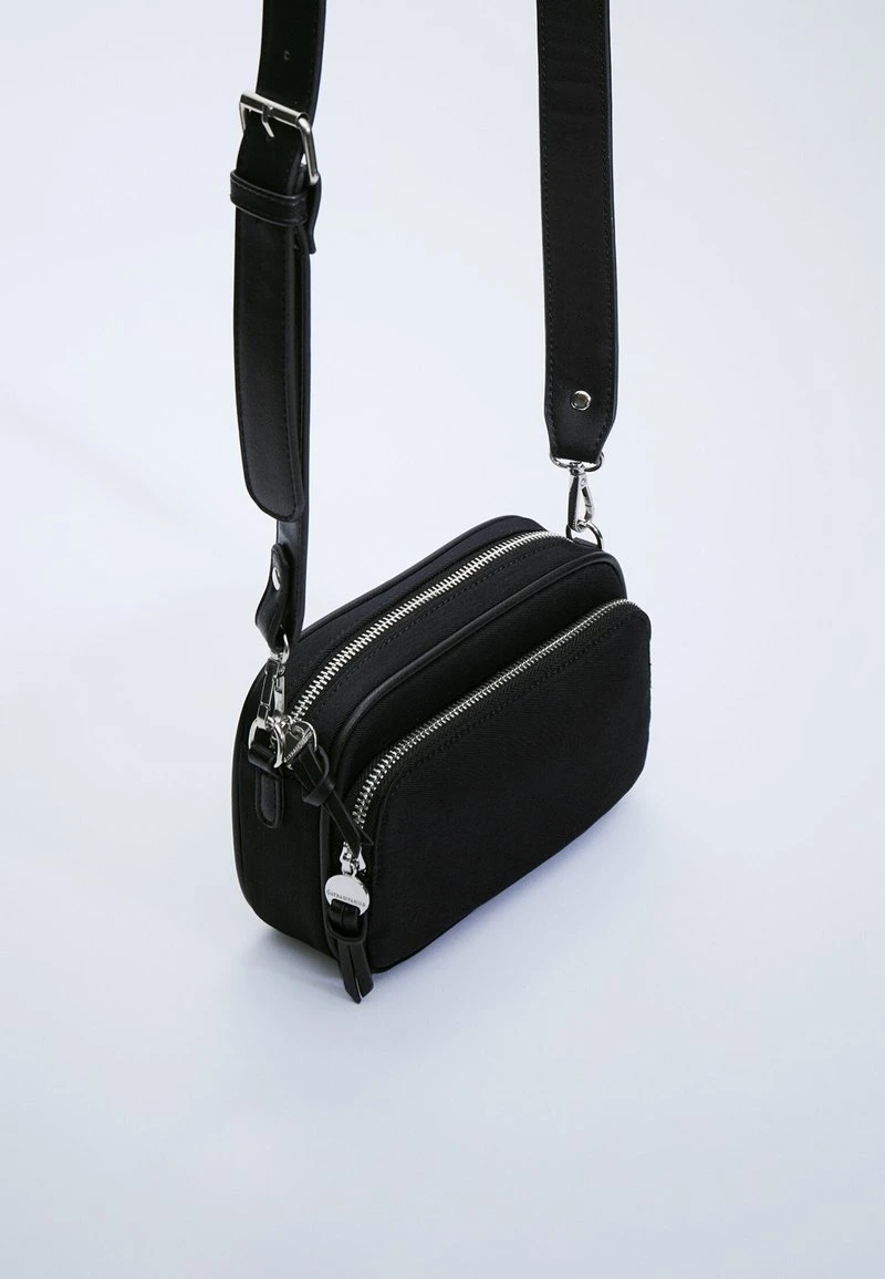 Stradivarius KAROSTOFF - Umhängetasche - Black 4 Stradivarius KAROSTOFF - Umhängetasche - Black – Bild 4