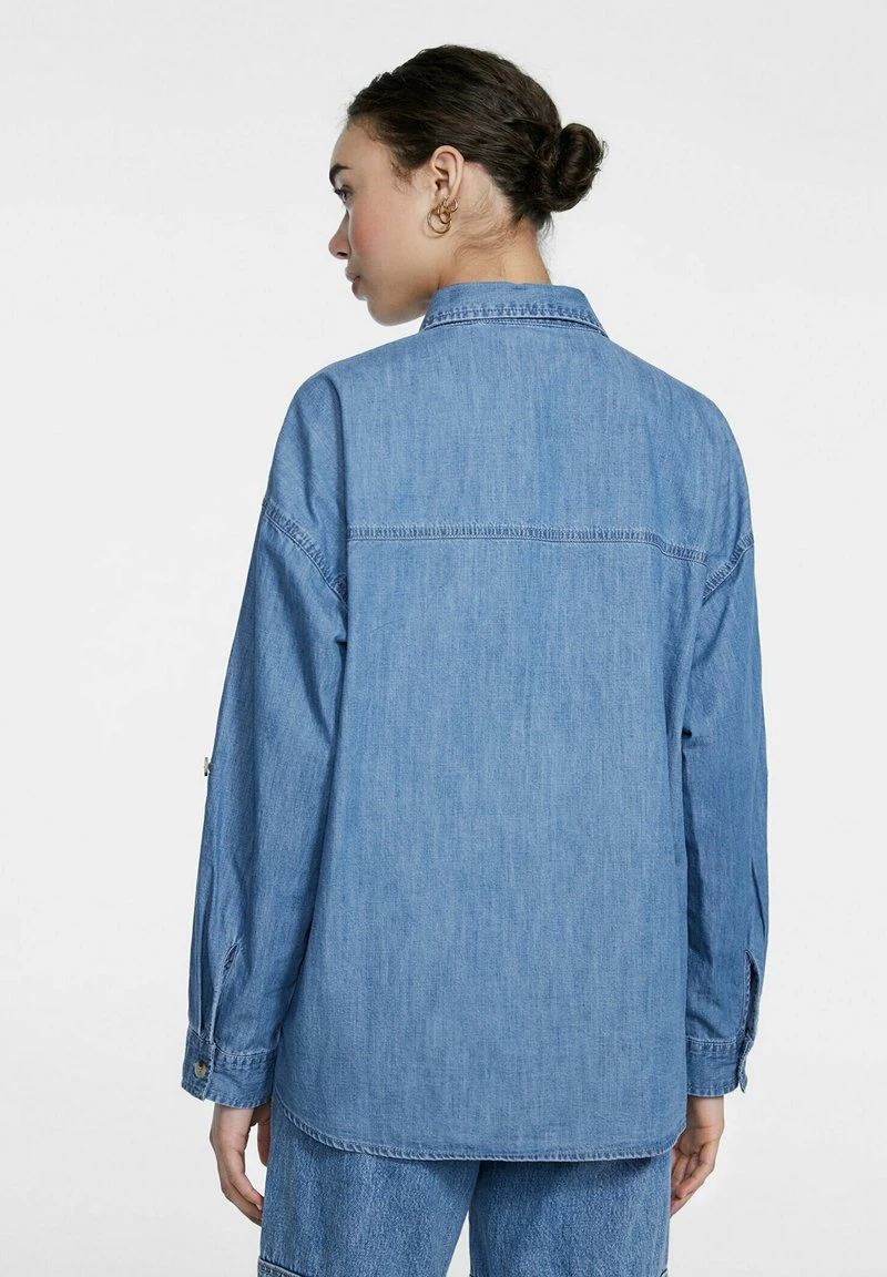 Stradivarius FLOWING - Jeansjacke - Light Blue 3 Stradivarius FLOWING - Jeansjacke - Light Blue – Bild 3