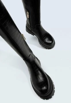 Stradivarius MIT PROFIL - Stiefel - Black 9 Stradivarius MIT PROFIL - Stiefel - Black -Stradivarius Deutschland Verkaufs-Shop c4c0ba3340a94000913f8ec72e8b170b