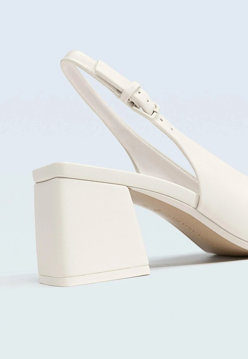 Stradivarius Pumps - Off White 4 Stradivarius Pumps - Off White – Bild 4