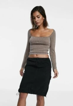 Stradivarius WITH STOPPERS - Jeansrock - Black