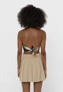 Stradivarius Faltenrock - Beige -Stradivarius Deutschland Verkaufs-Shop ca79040d44804236ab4f7464720ae957