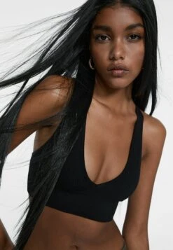 Stradivarius SEAMLESS WITH CRISS-CROSS BACK - Bustier - Black -Stradivarius Deutschland Verkaufs-Shop ca7a4a58ec82473a8ea13e991ec056c3