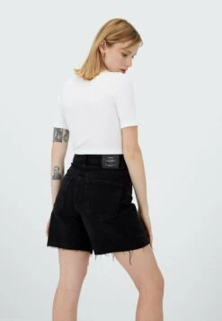 Stradivarius LONGLINE - Jeans Shorts - Black Denim 8 Stradivarius LONGLINE - Jeans Shorts - Black Denim -Stradivarius Deutschland Verkaufs-Shop cc970e058cba433b92635a3615852a7d