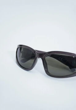 Stradivarius WICKELOPTIK - Sonnenbrille - Grey -Stradivarius Deutschland Verkaufs-Shop cd6d0b71199d41de9346a8c83679fa95