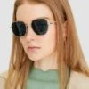 Stradivarius Sonnenbrille - Green