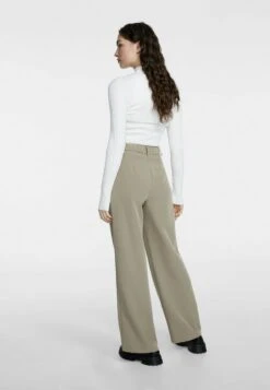 Stradivarius LONG - Stoffhose - Khaki 8 Stradivarius LONG - Stoffhose - Khaki -Stradivarius Deutschland Verkaufs-Shop cfeef4f252704614a41059d43b193278