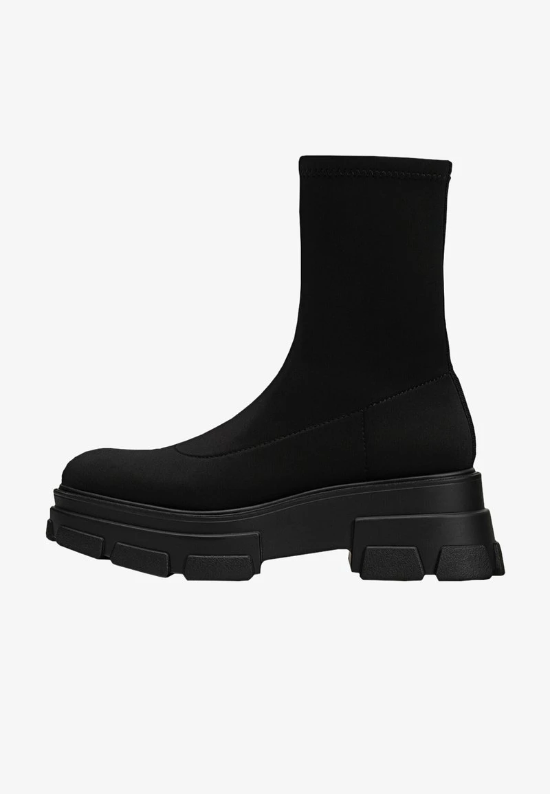 Stradivarius MIT PROFILSOHLE - Plateaustiefelette - Black 2 Stradivarius MIT PROFILSOHLE - Plateaustiefelette - Black – Bild 2