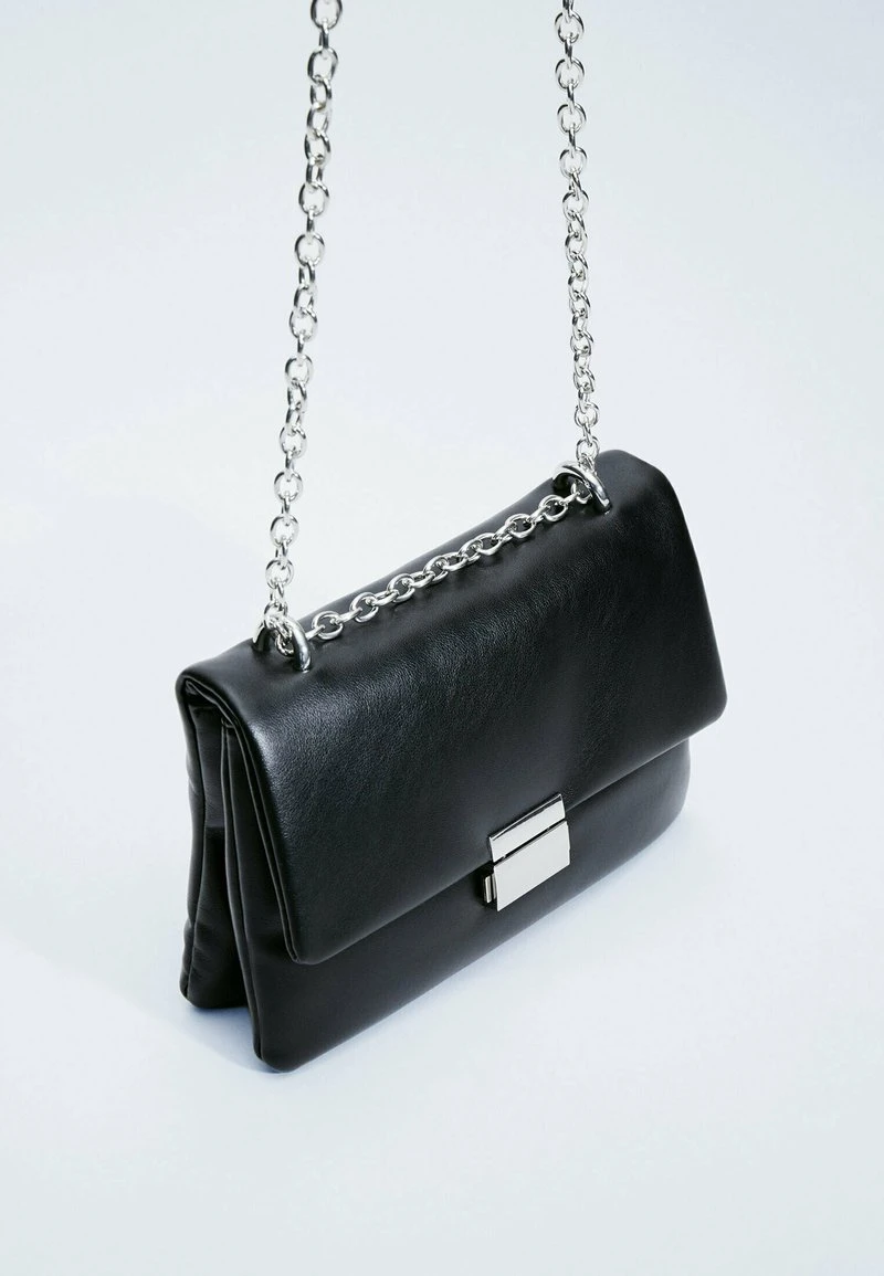 Stradivarius MIT VERSCHLUSS - Umhängetasche - Black 5 Stradivarius MIT VERSCHLUSS - Umhängetasche - Black – Bild 5