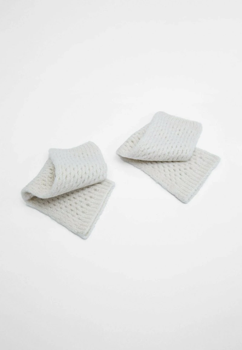 Stradivarius OPENWORK - Stulpen - Off White 4 Stradivarius OPENWORK - Stulpen - Off White – Bild 4