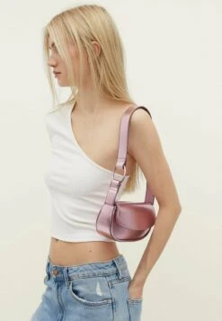 Stradivarius WITH FLAP - Umhängetasche - Light Pink