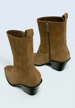 Stradivarius Ankle Boot - Brown 8 Stradivarius Ankle Boot - Brown -Stradivarius Deutschland Verkaufs-Shop dba382efd10c4693b512f3d7856bad81