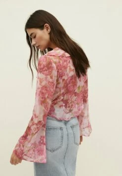 Stradivarius WITH RUFFLES - Bluse - Pink 8 Stradivarius WITH RUFFLES - Bluse - Pink -Stradivarius Deutschland Verkaufs-Shop dbcb7595d7d84b1b97d82daea0c27a5e