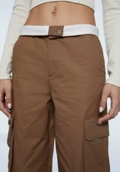 Stradivarius POPELIN - Cargohose - Light Brown -Stradivarius Deutschland Verkaufs-Shop dd05754dc2bc4dcba654d57d482075cb