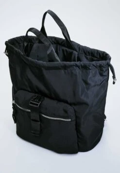 Stradivarius WANDELBARER - Tagesrucksack - Black 10 Stradivarius WANDELBARER - Tagesrucksack - Black -Stradivarius Deutschland Verkaufs-Shop dd55a512ae824cc18140d3e606158fc8