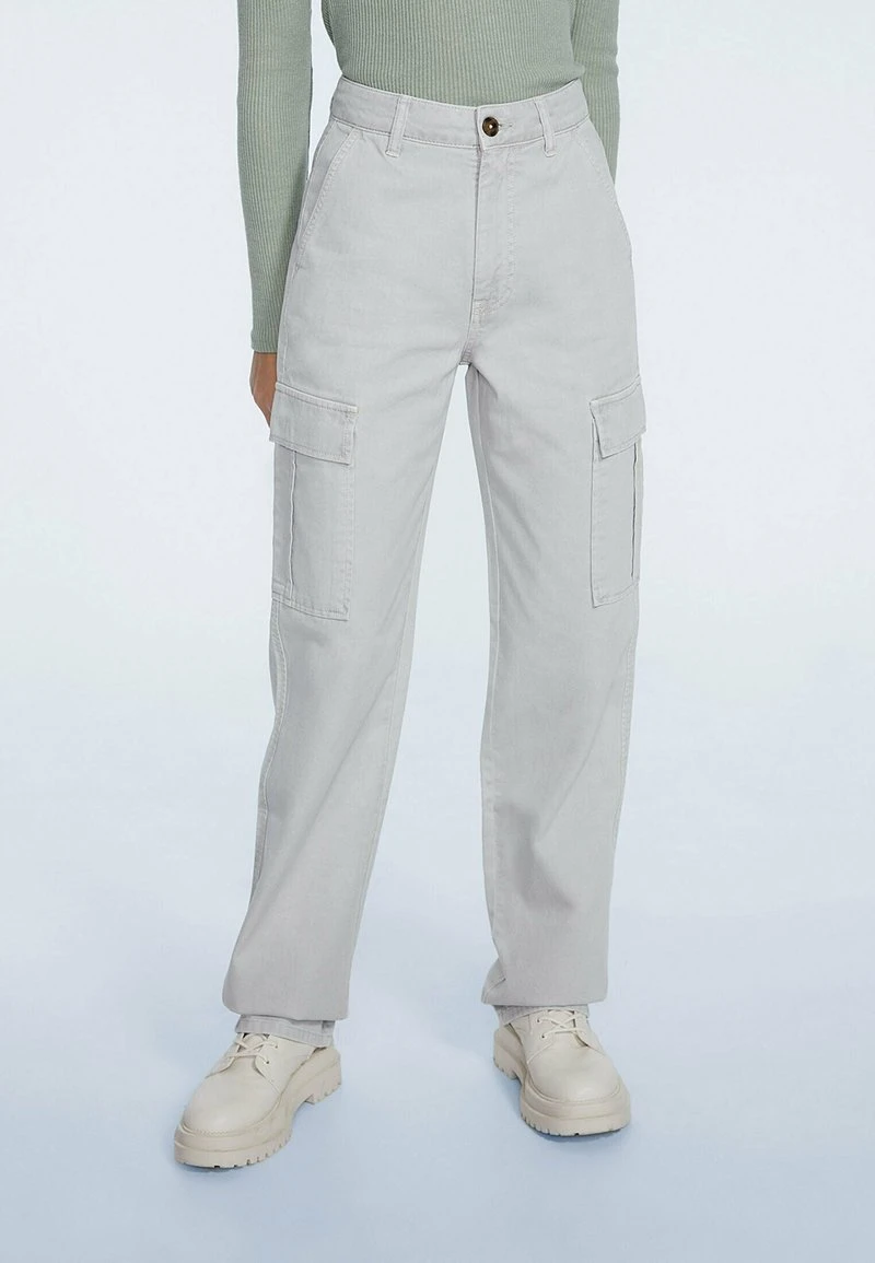 Stradivarius STRAIGHT-FIT - Cargohose - Grey 1 Stradivarius STRAIGHT-FIT - Cargohose - Grey